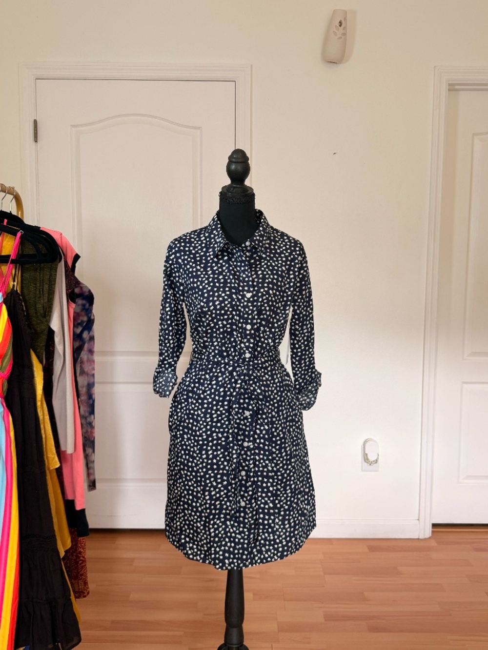 DKNY Navy Floral Print Button Front Tie Waist Shirt Dress NWT Size 6